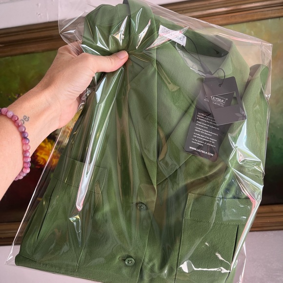 LilySilk Green Long Sleeve Blouse - Picture 15 of 16